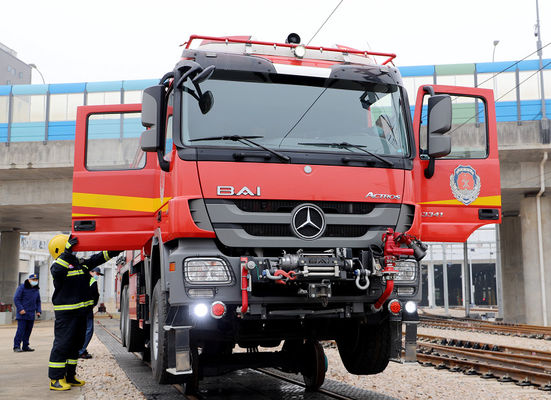 Dual Purpose Rail System Water Tank Foam Rail Fire Truck 500L 1000L